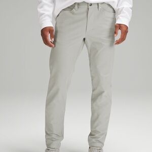 Lululemon ABC Slim-Fit 5 pocket pant Utilitech 32x34- Seal Grey